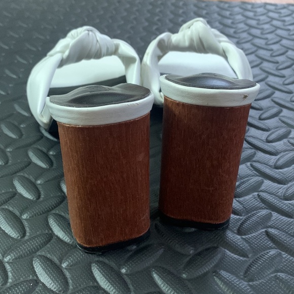 Like New Z_Code_Z White Maya Block Heel Mules Size 9 - Picture 3 of 6